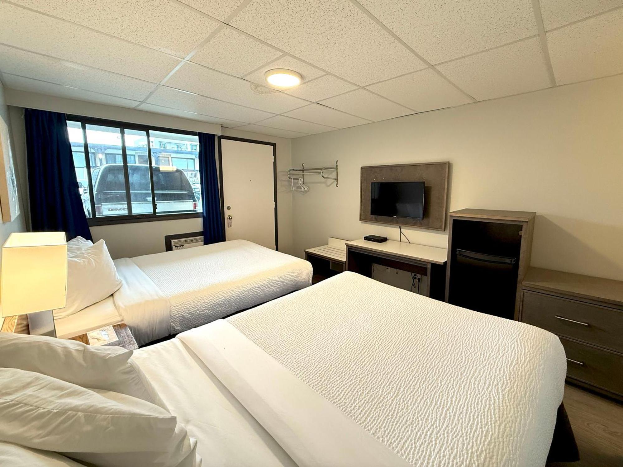 Departure Bay Motel ナナイモ エクステリア 写真