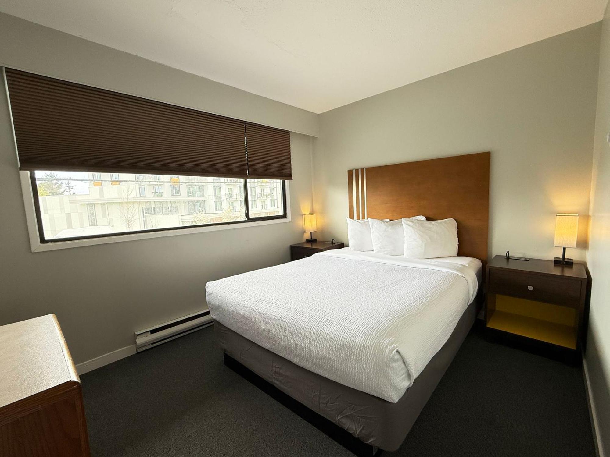 Departure Bay Motel ナナイモ エクステリア 写真