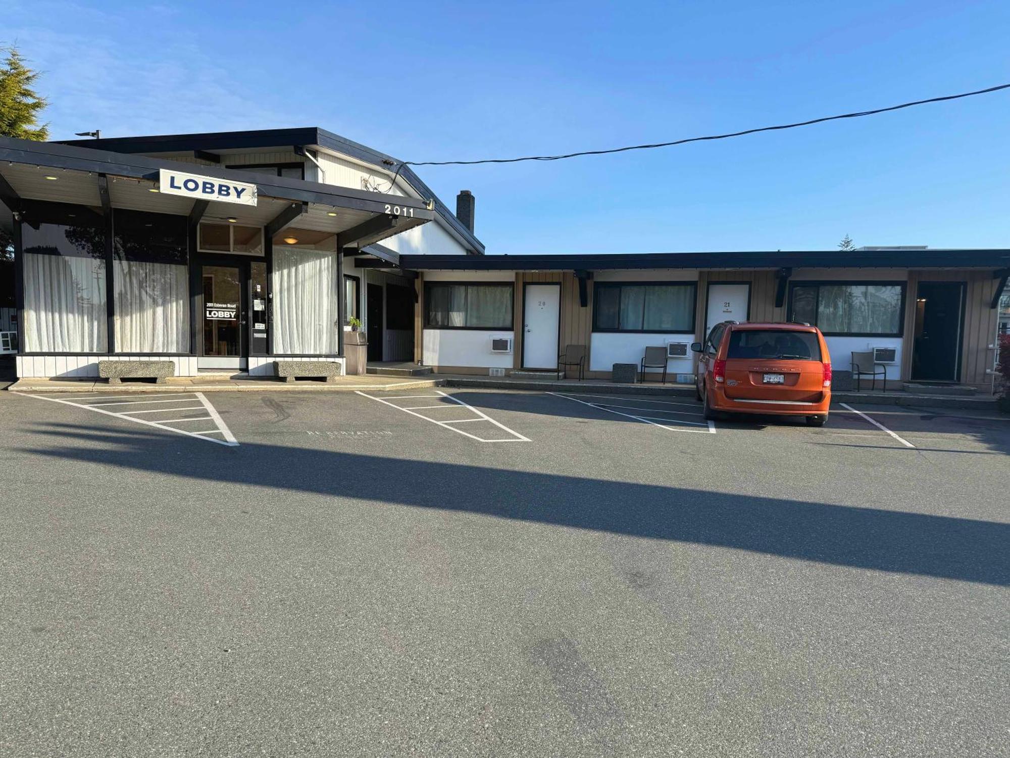 Departure Bay Motel ナナイモ エクステリア 写真