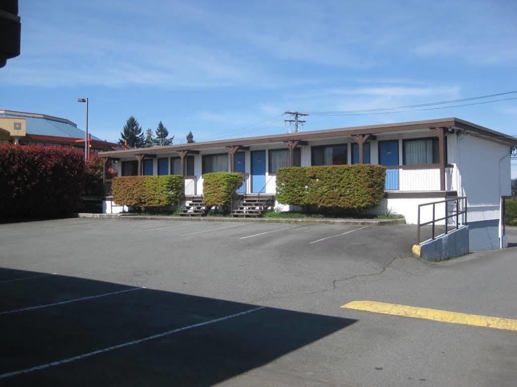 Departure Bay Motel ナナイモ エクステリア 写真
