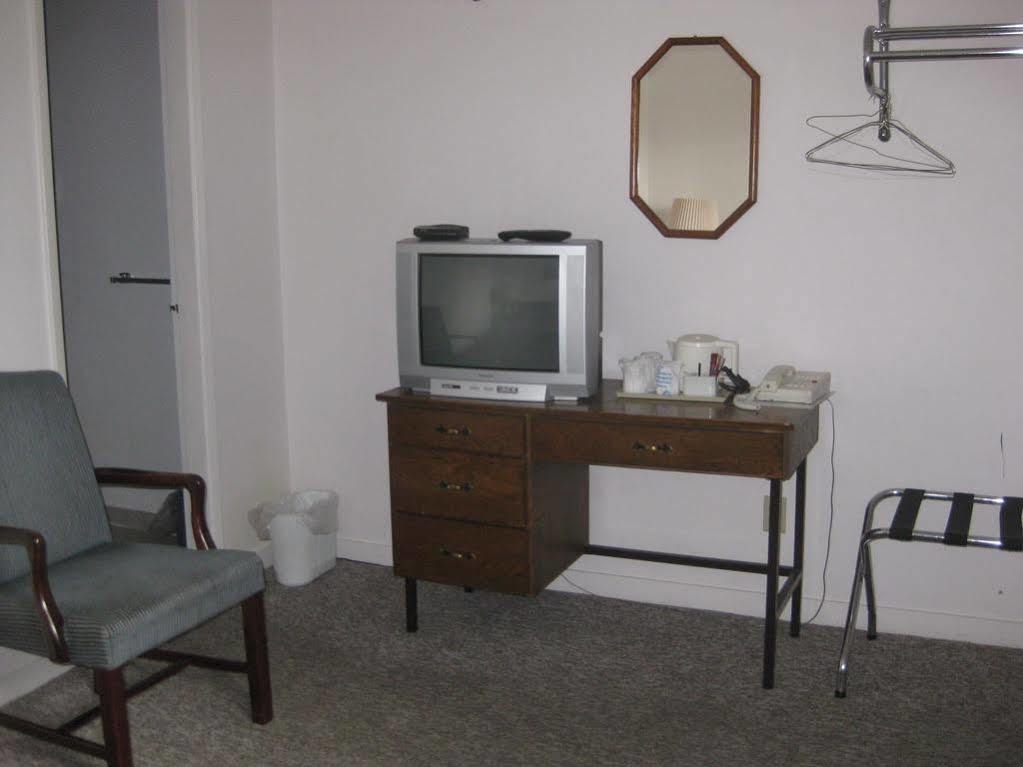 Departure Bay Motel ナナイモ エクステリア 写真